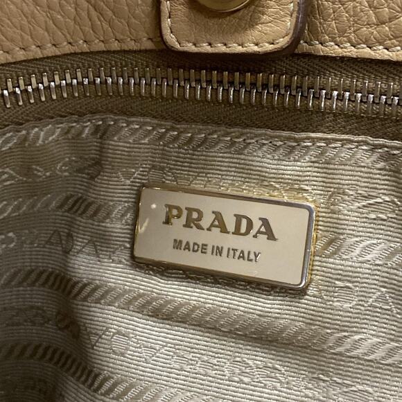PRADA Logo Tote Bag - Picture 11 of 16